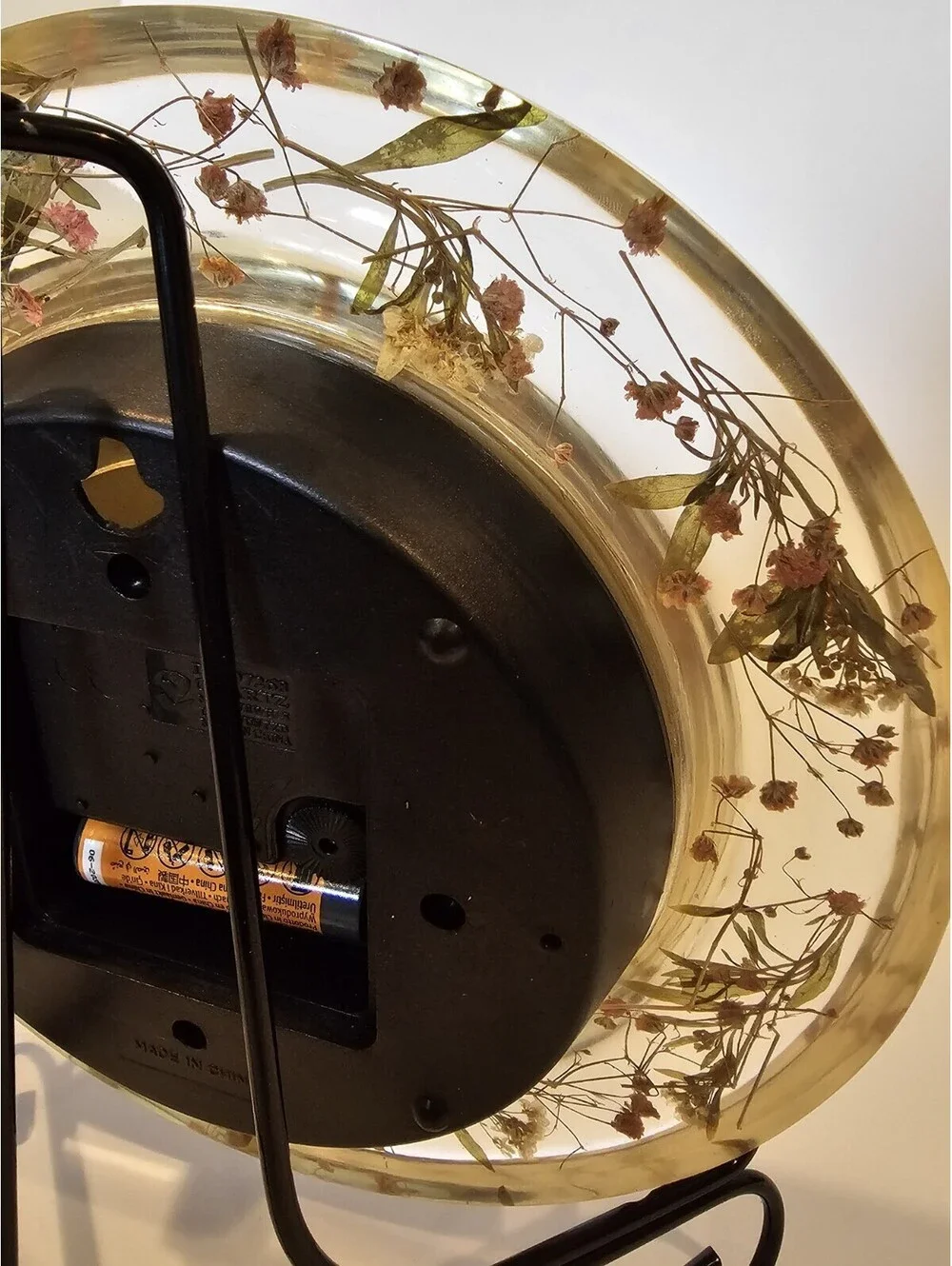 Vintage Pastoral Dwelling Quartz Wall Clock‎ Acrylic Resin Lucite Dried Flowers